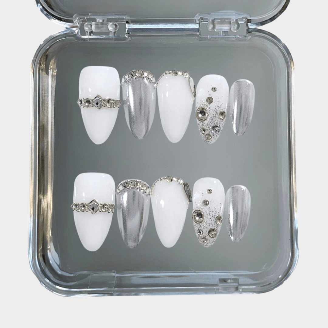 FROSTED KISS - nailevated