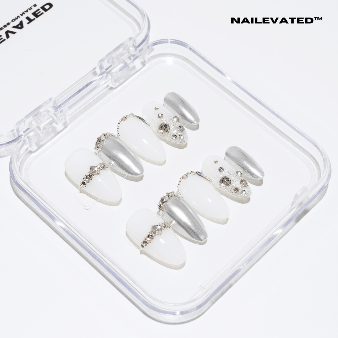 FROSTED KISS - nailevated