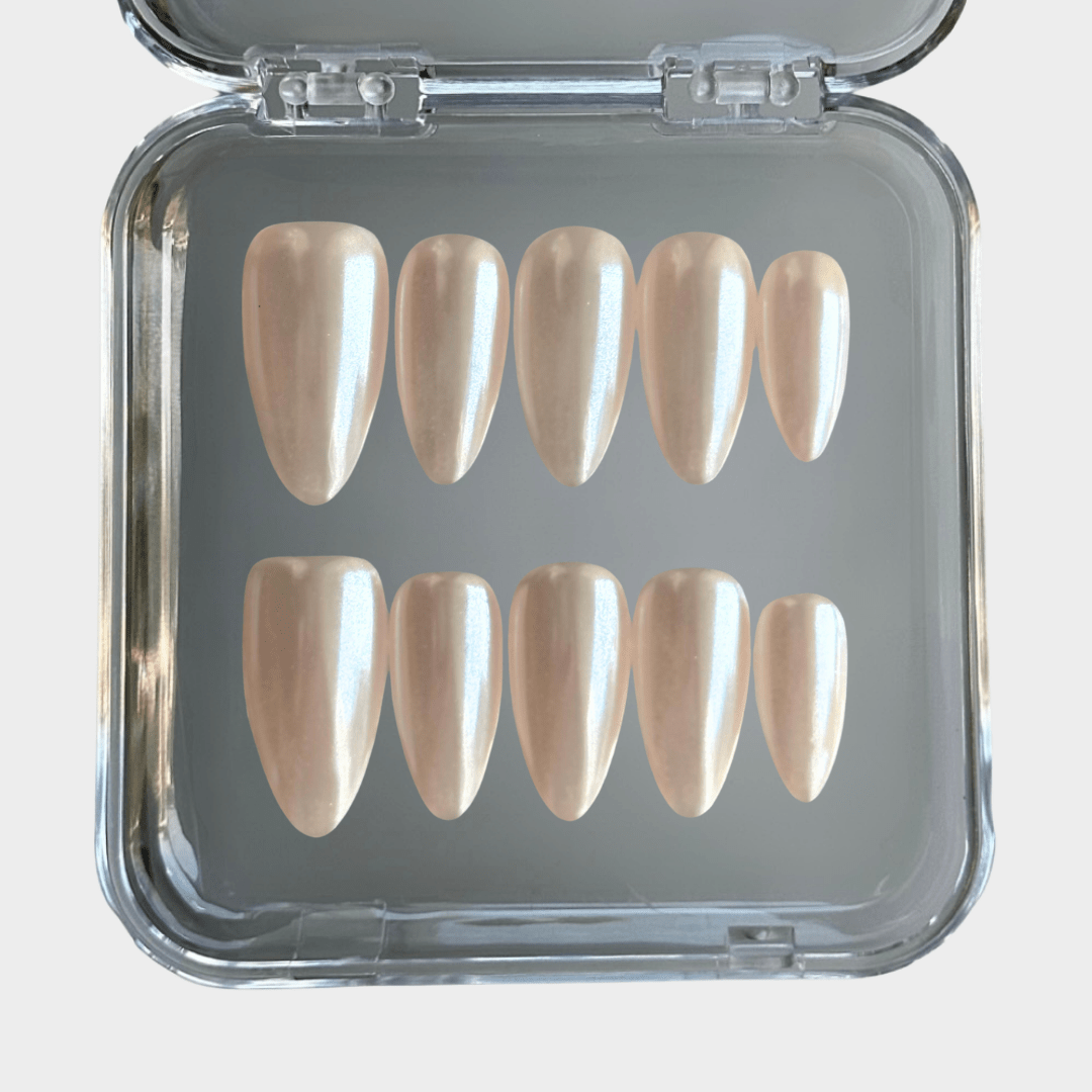 GLAZED DONUT - nailevated