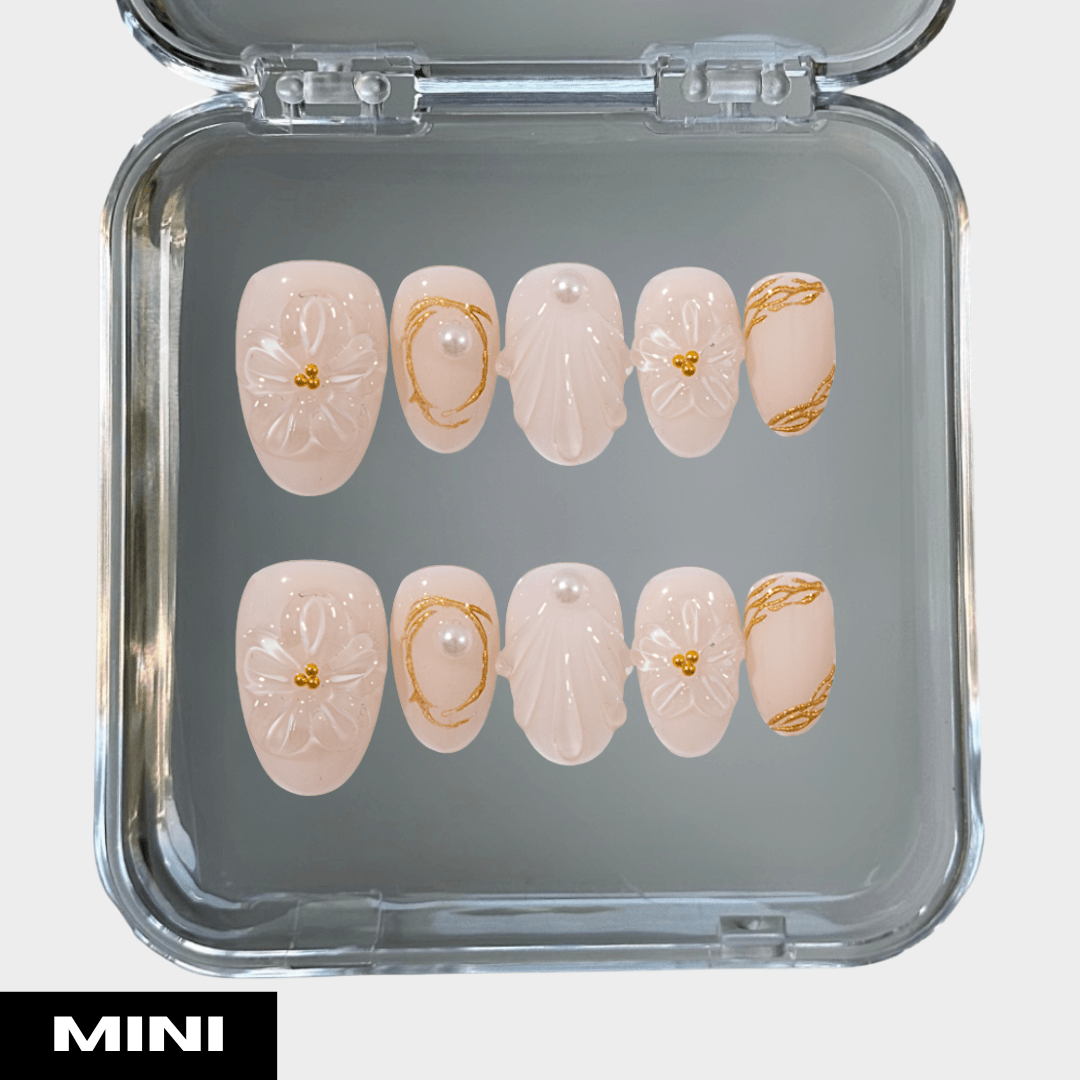 FROSTED FLORALS - nailevated