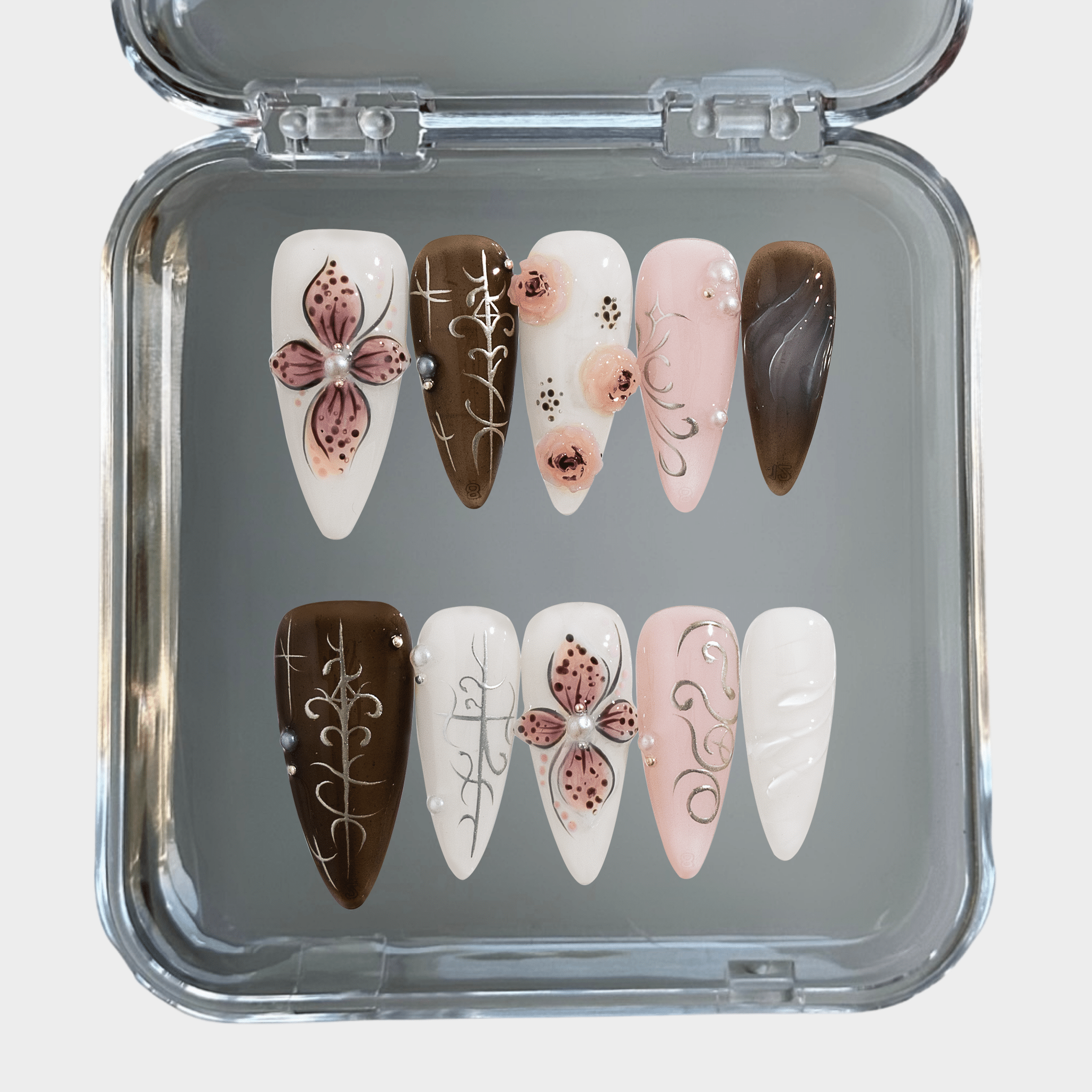 GOTHIC BLOOM - nailevated