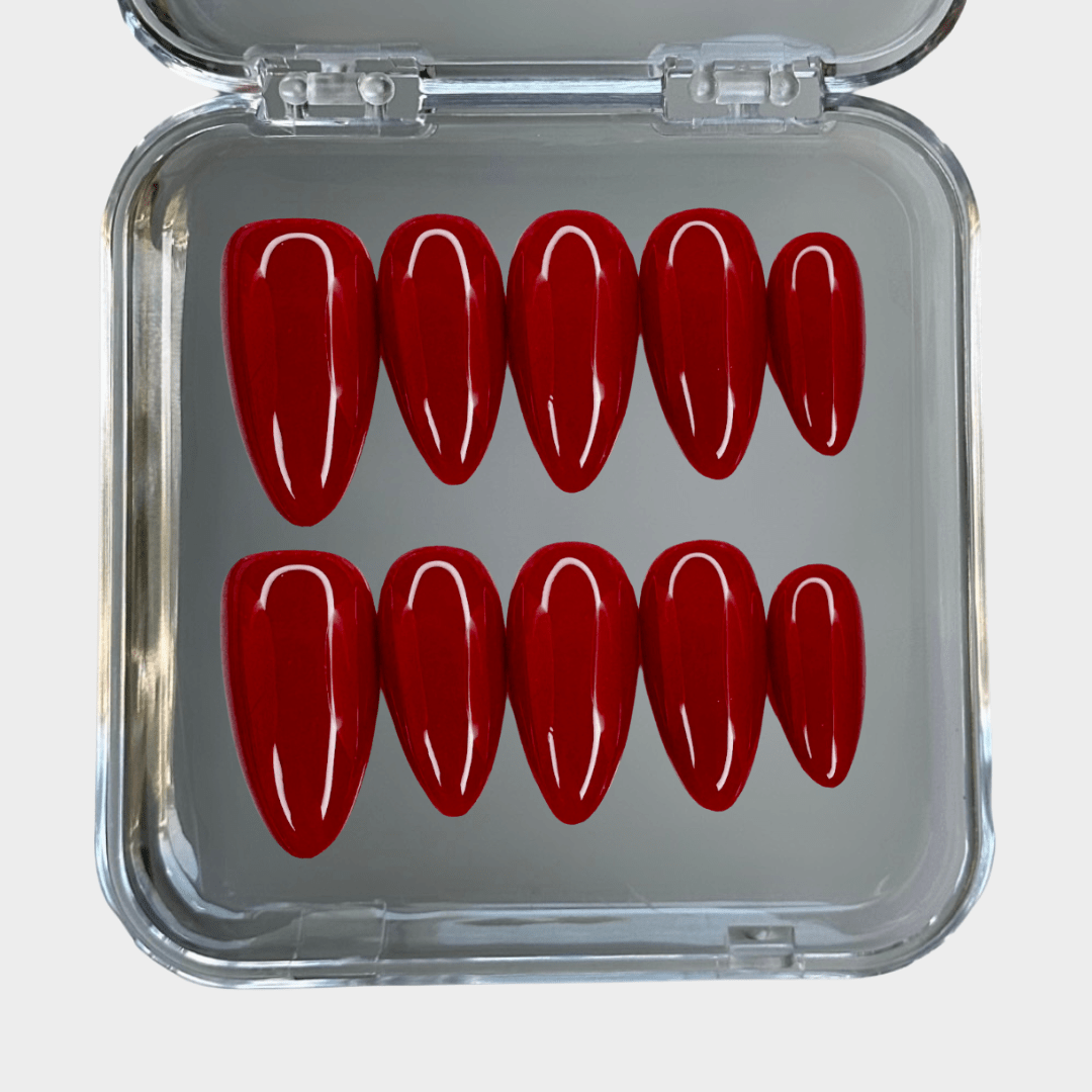 LADY IN RED - nailevated